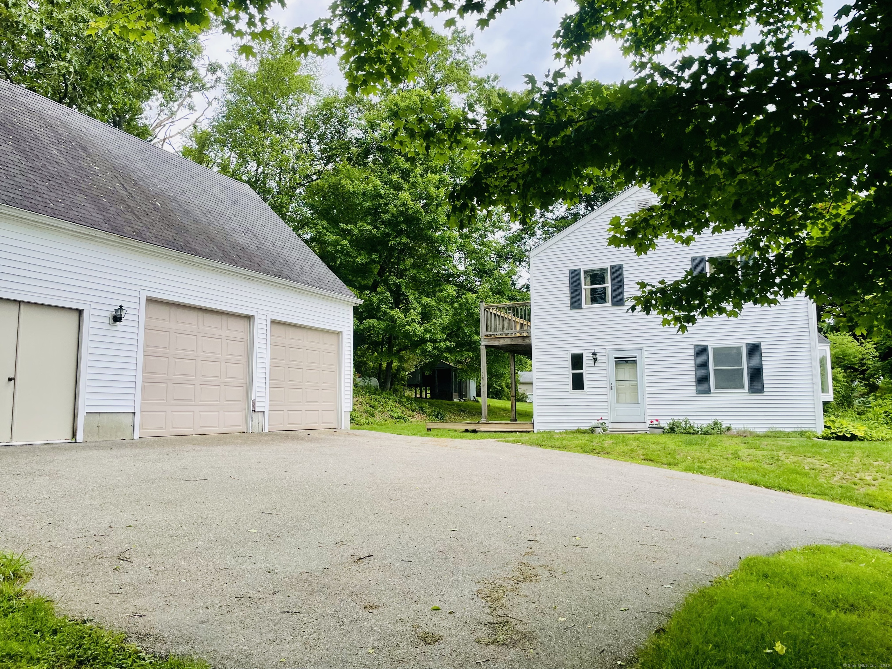 Property Photo: 172 South Road CT 06447
