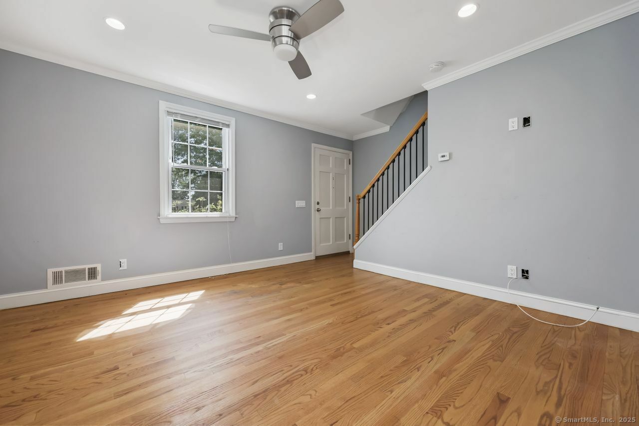 Property Photo: 273 Sylvan Knoll CT 06902