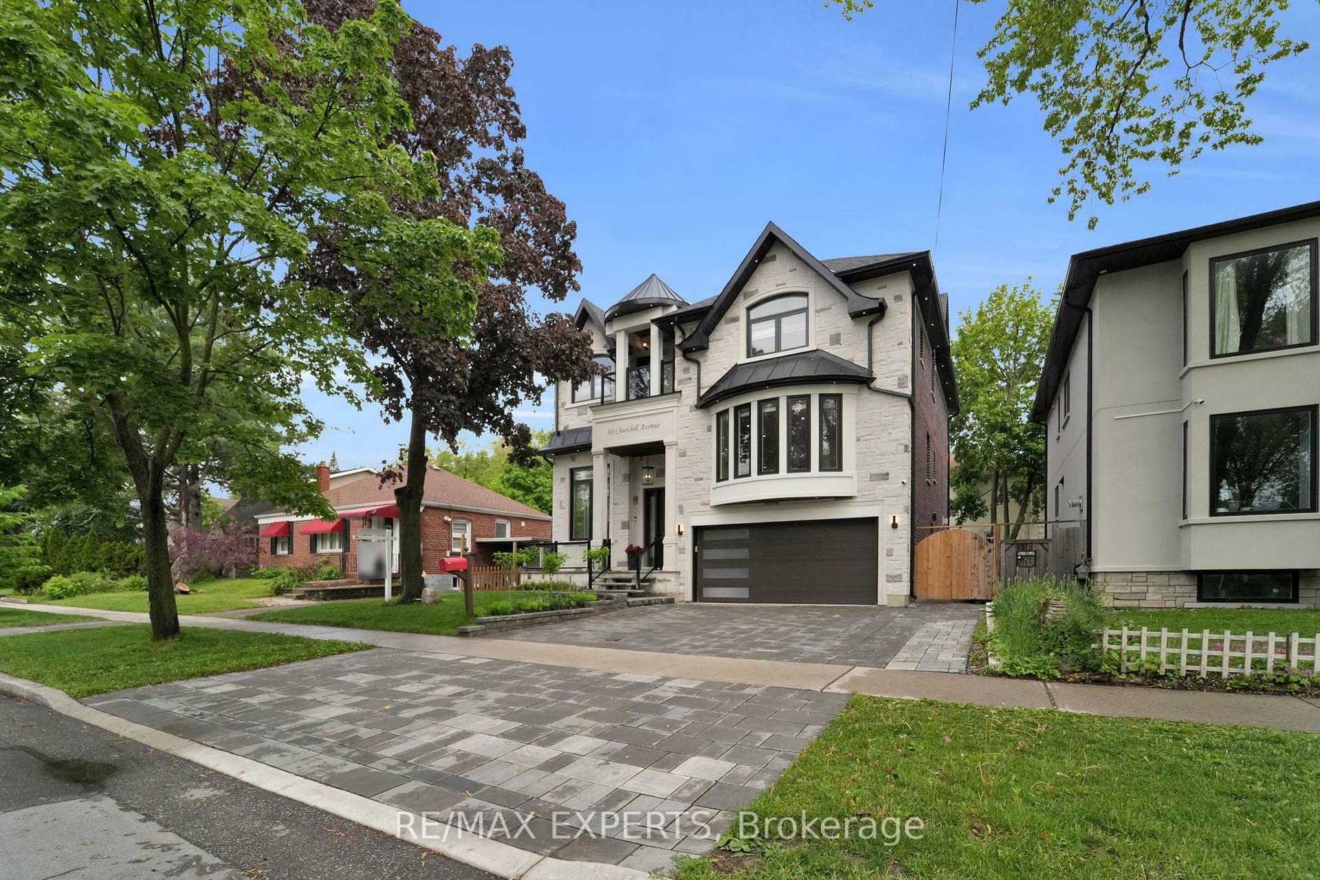 Property Photo: 92 Churchill Avenue ON M2N 1Z1