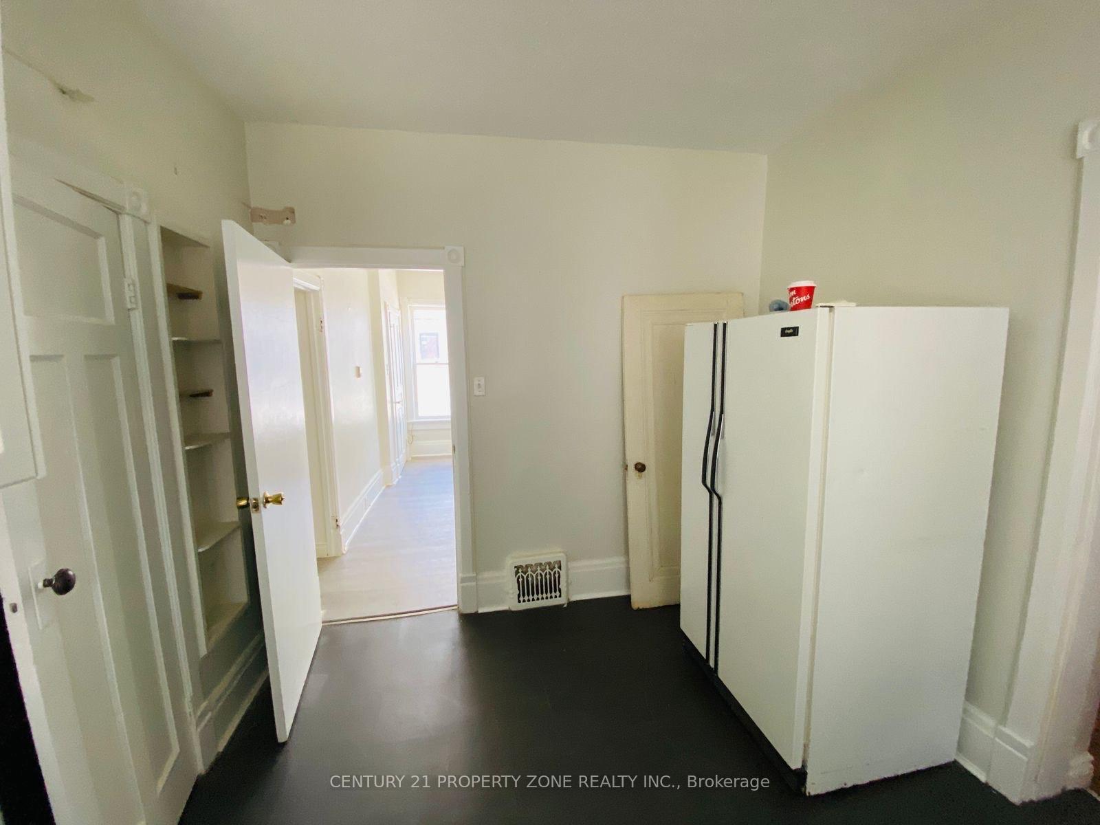 Photo de la propriété:  25 Peter Street Main  ON N2G 3J5 