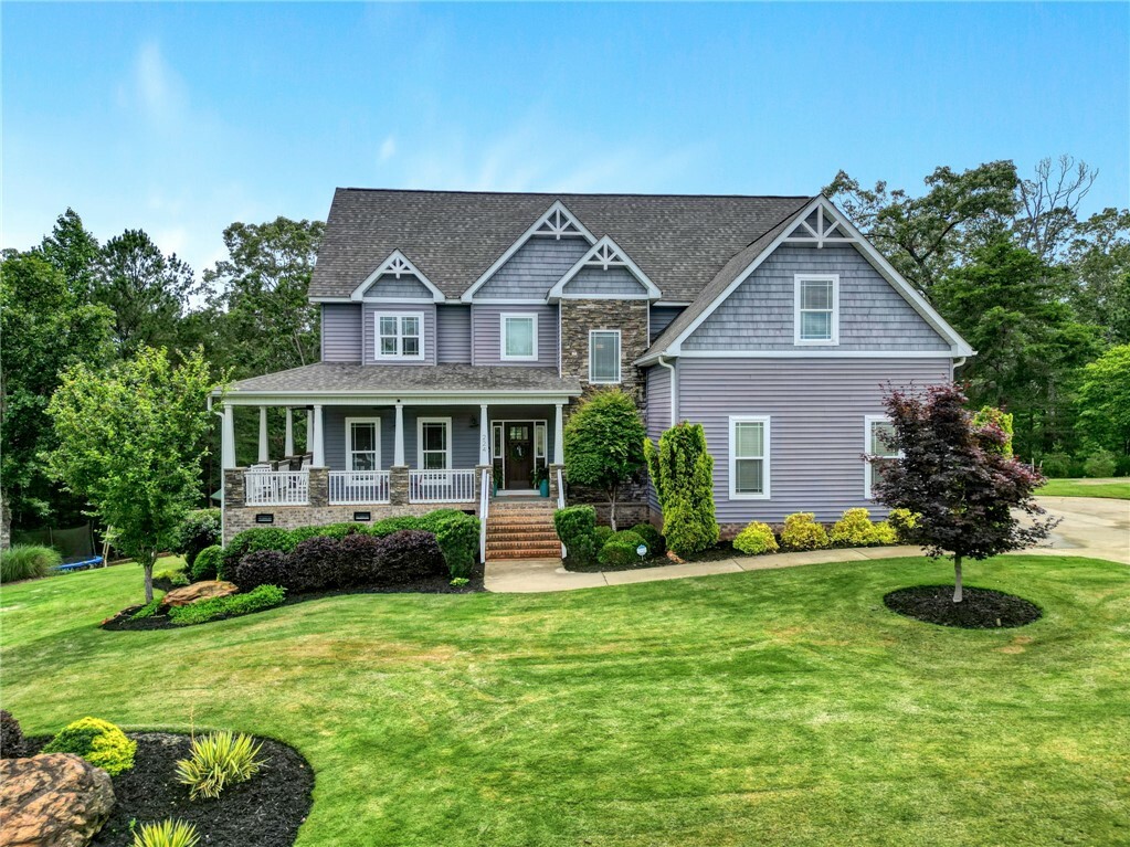 Property Photo:  224 Silver Ridge Drive  SC 29630 