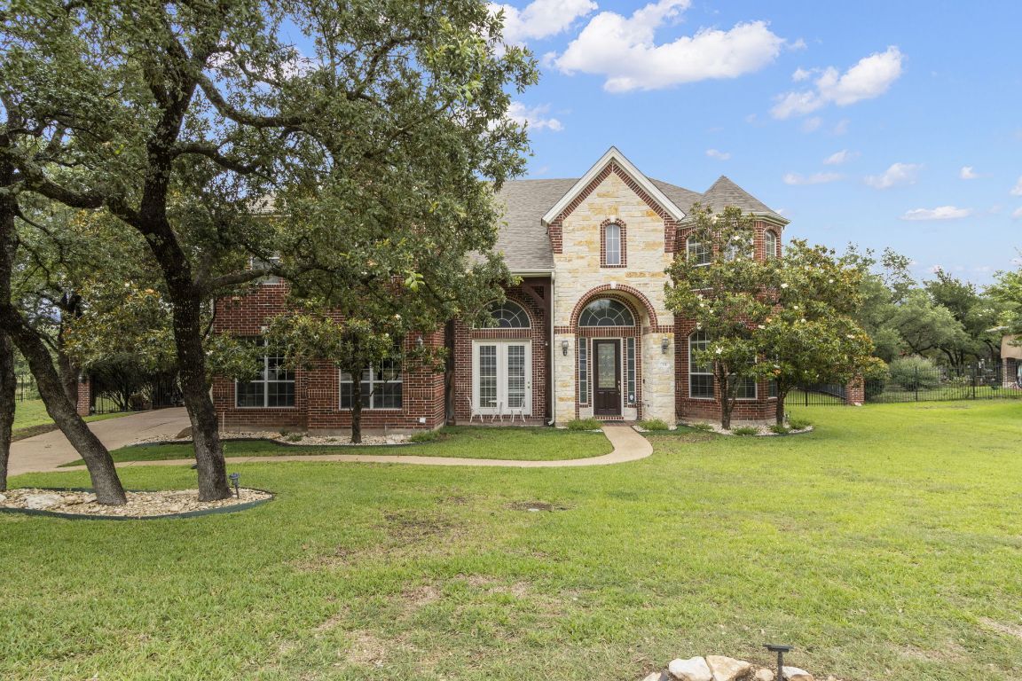 Property Photo: 15 Sarazen Loop N TX 78628