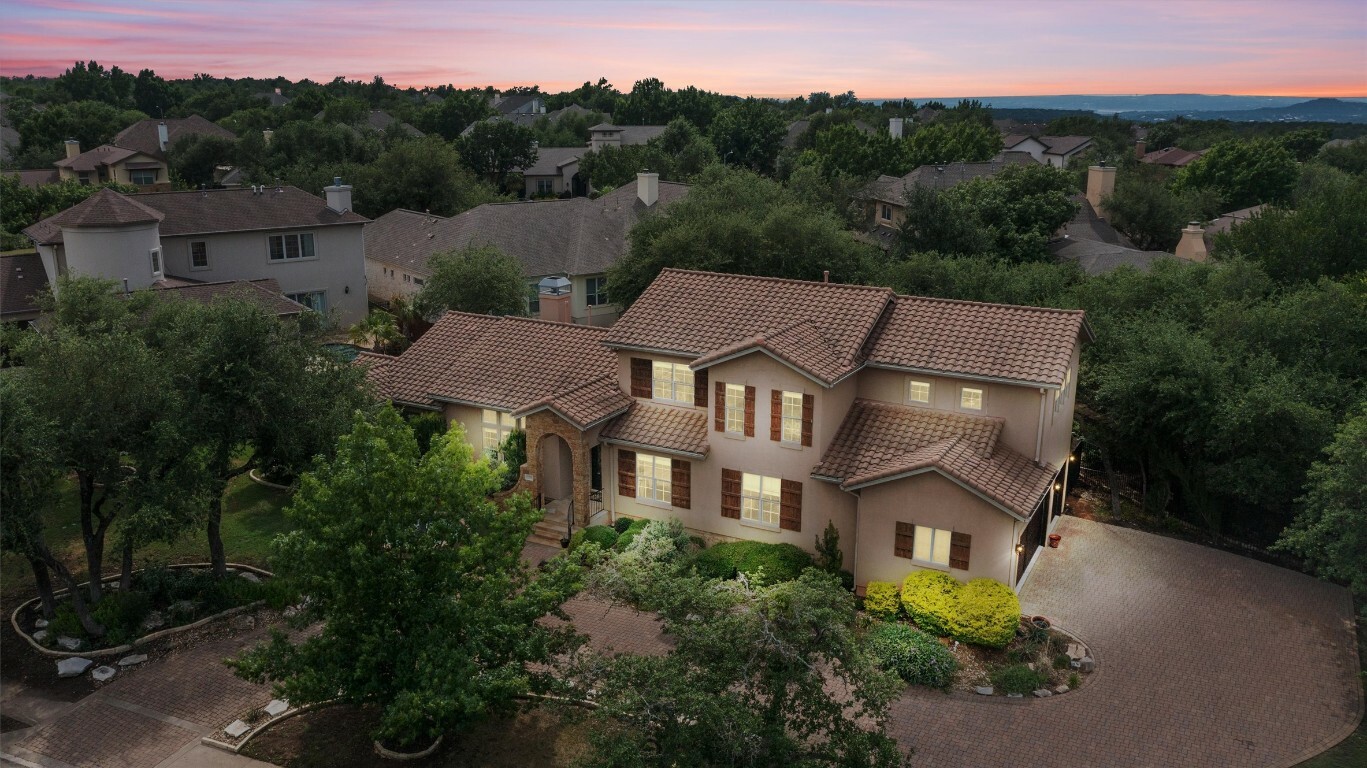 Property Photo: 8212 Denali Parkway TX 78726