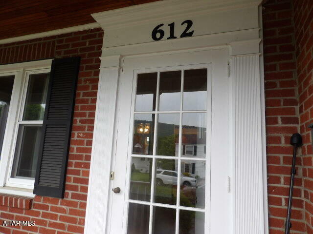 Property Photo:  612 S Thomas Street  PA 15522 