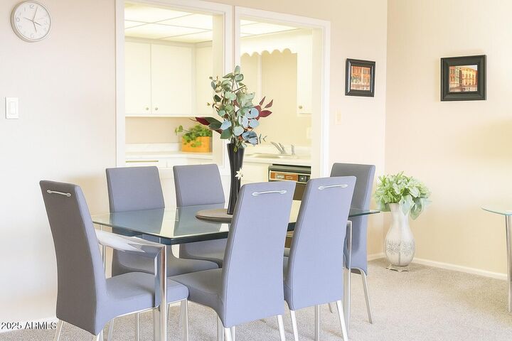 Property Photo: 425 S Parkcrest -- 323 AZ 85206