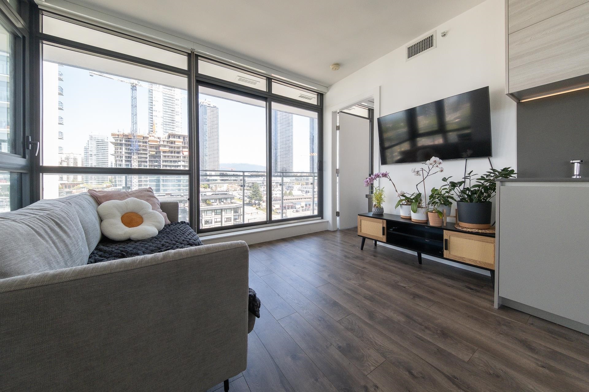 Property Photo: 4488 Juneau Street 1101 BC V5C 0M4