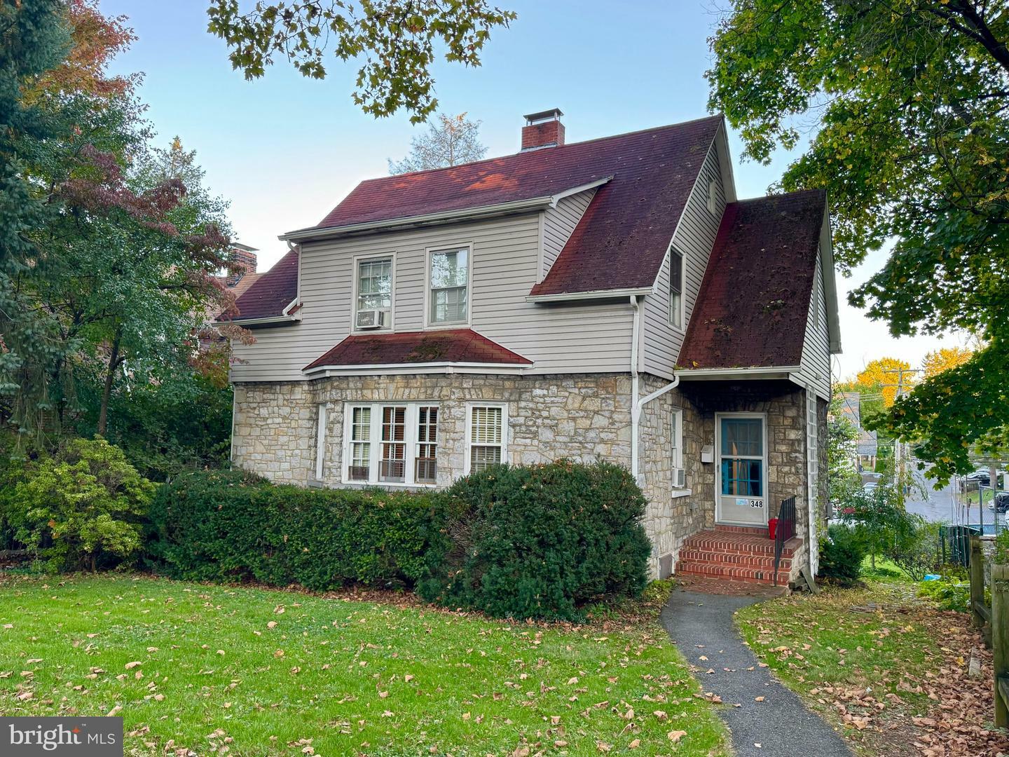 Property Photo: 348 E Foster Avenue PA 16801