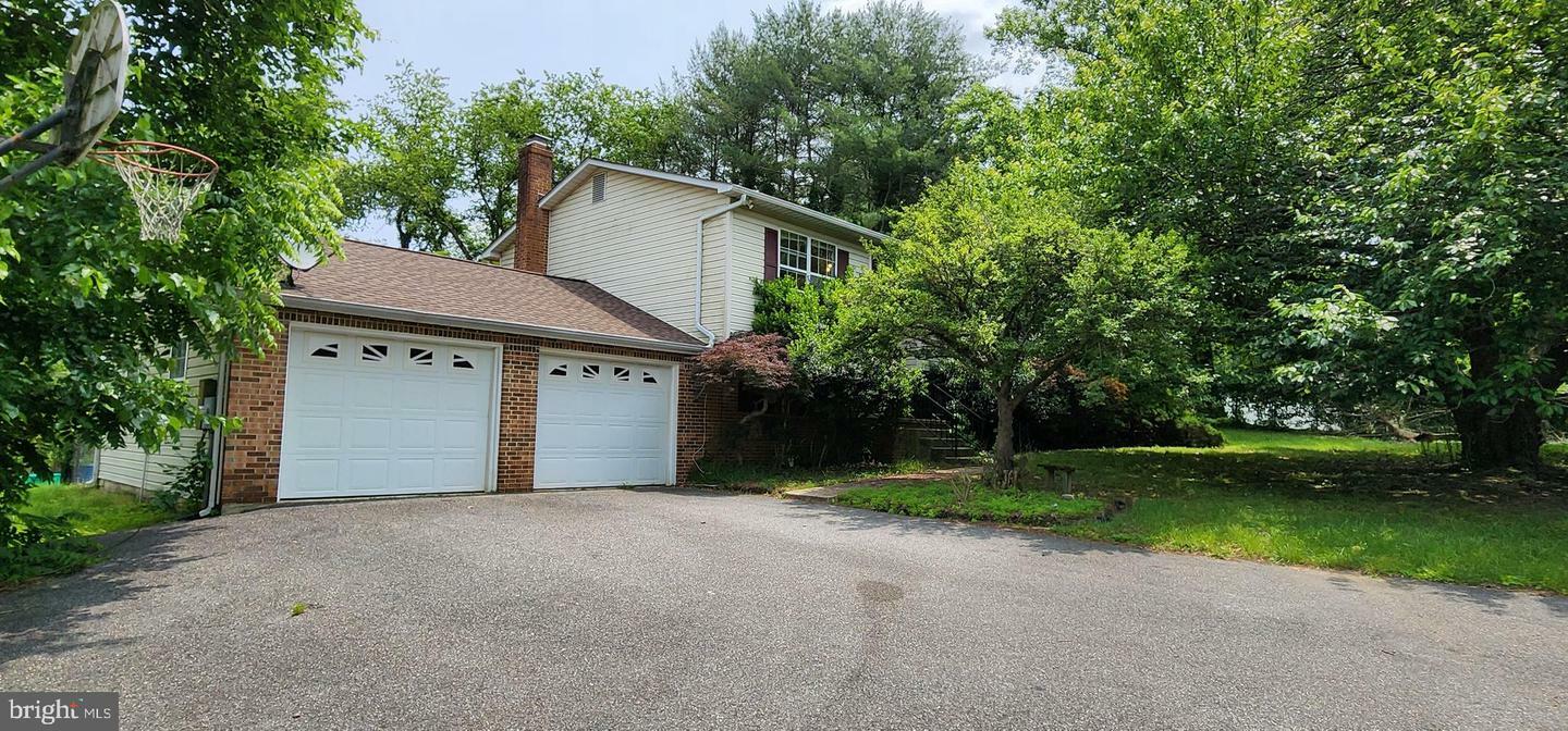 Property Photo: 30120 Dudley Road MD 20659