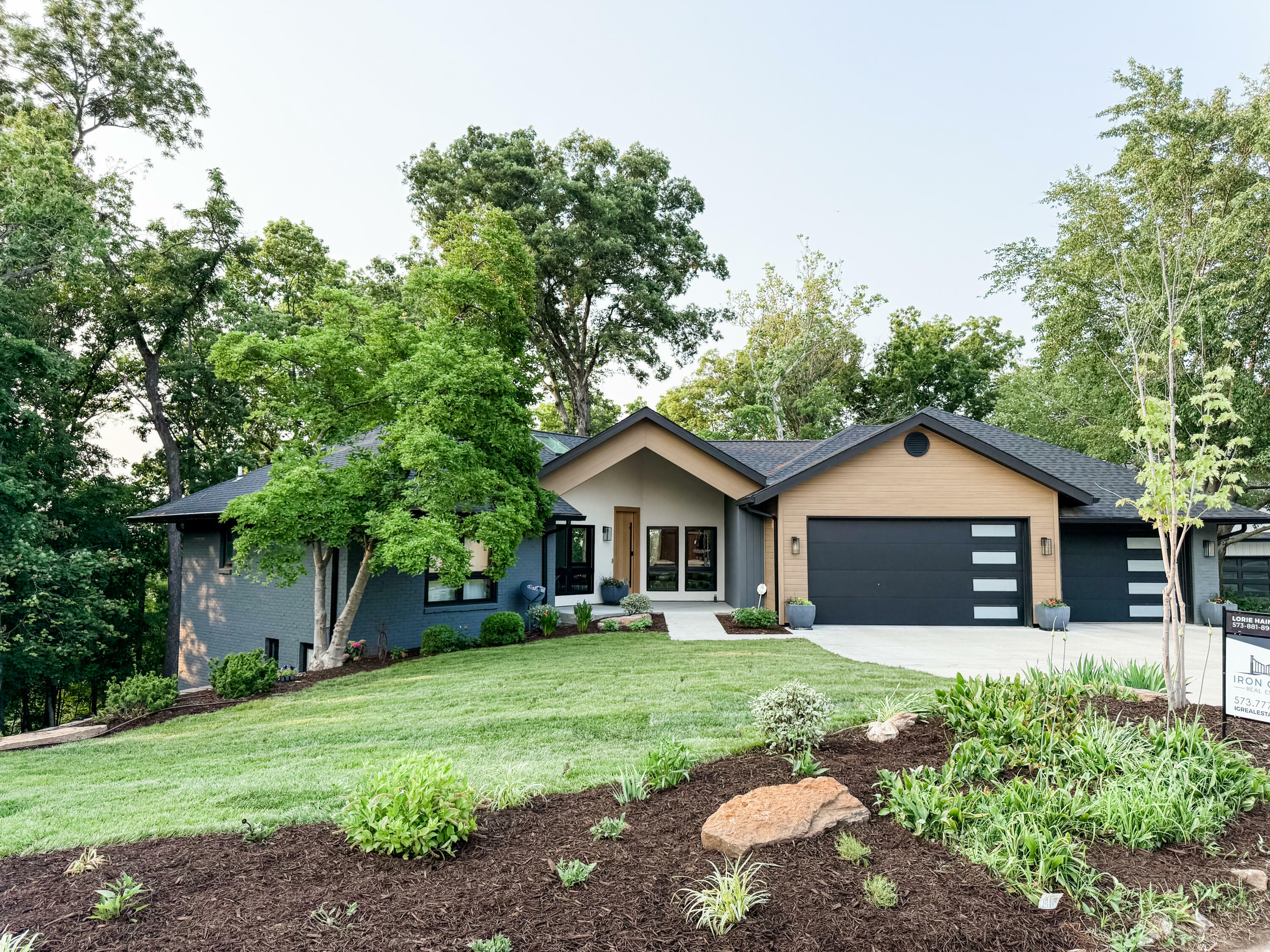 3200 Westcreek Cir  Columbia MO 65203 photo