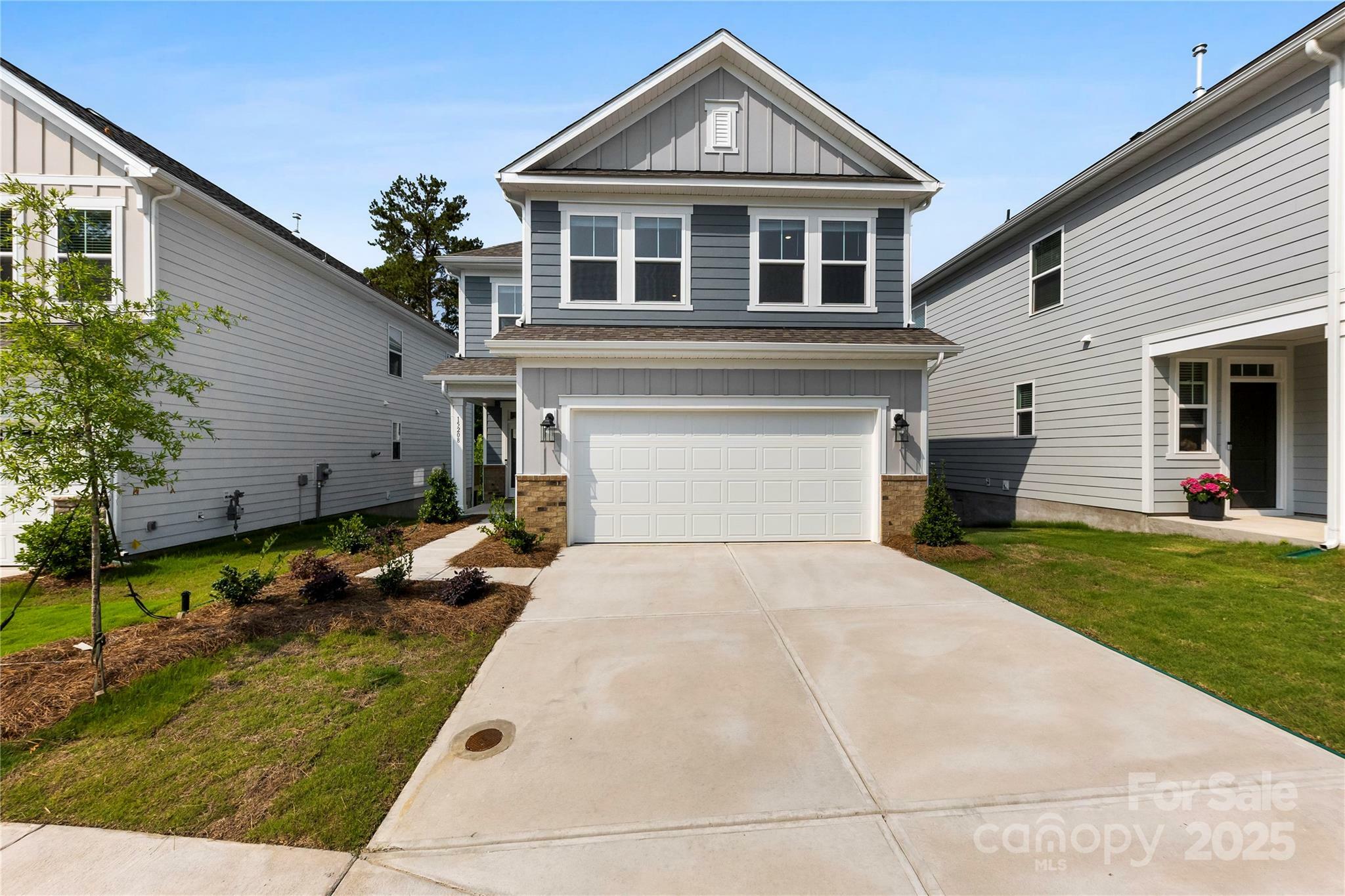15208 Caspian Way  Charlotte NC 28278 photo