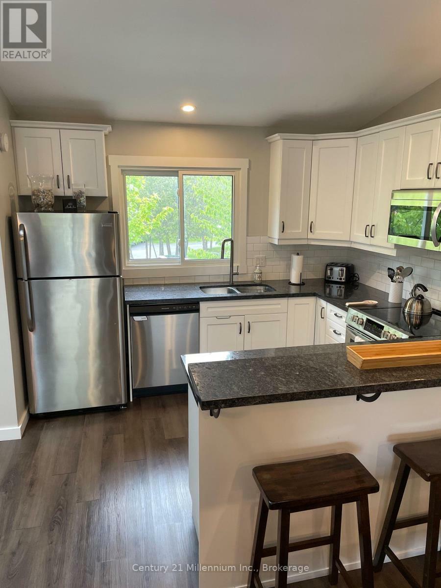 Photo de la propriété: 452 Oxbow Crescent ON L9Y 5B4
