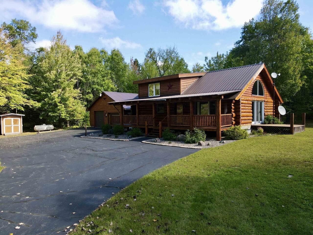Property Photo:  7522 West Hillside Road  WI 54487 