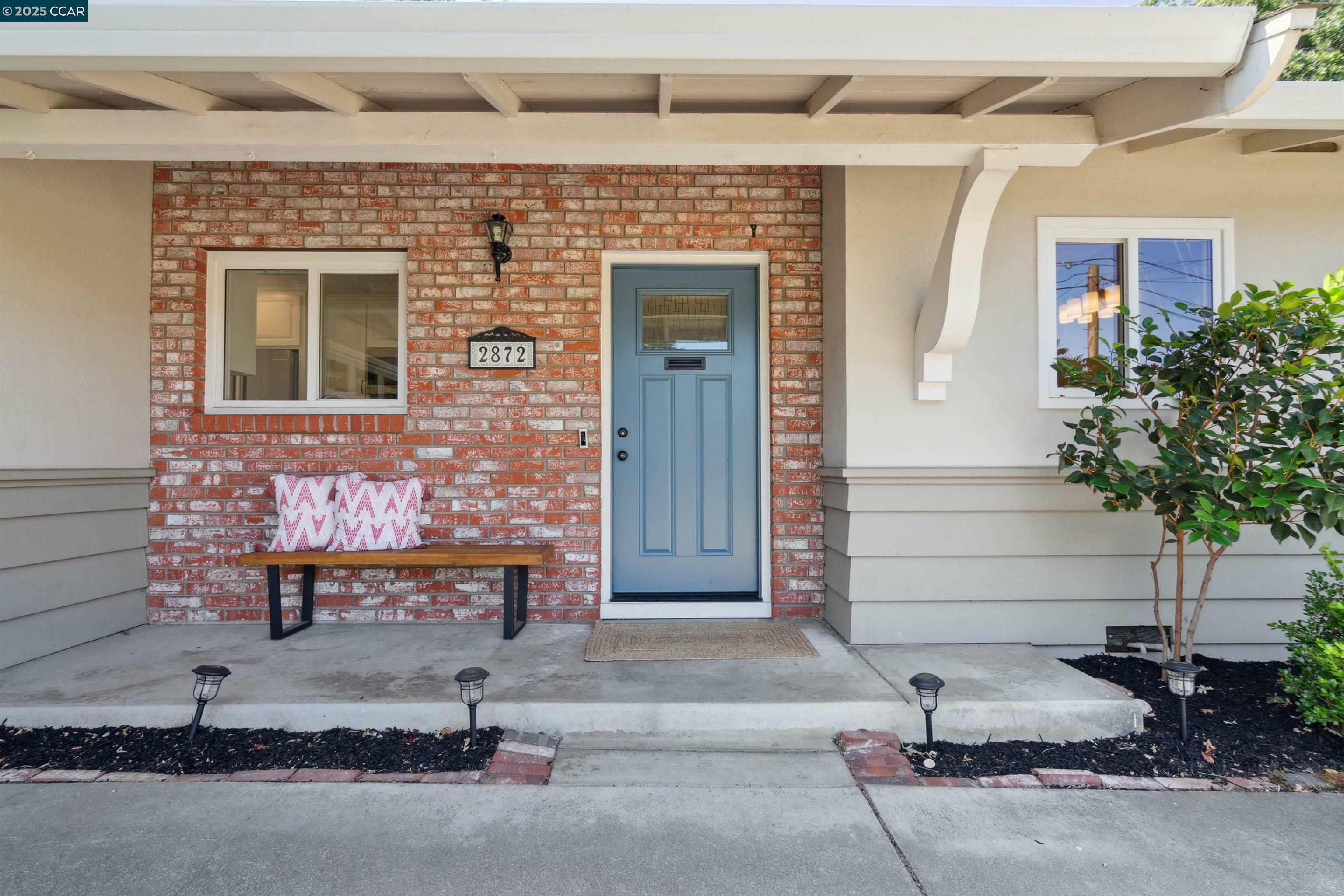 Property Photo: 2872 San Benito Dr CA 94598