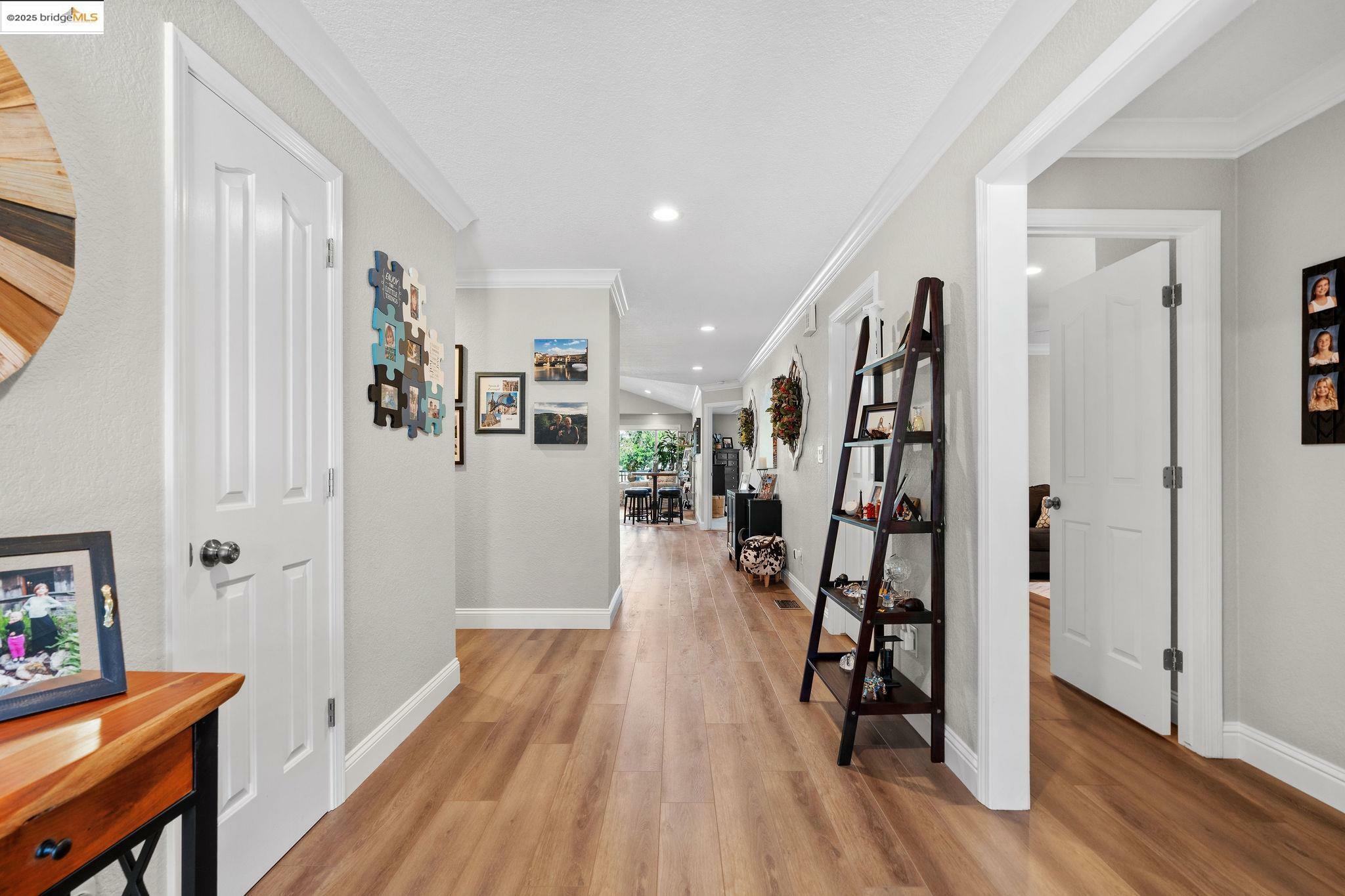 Property Photo: 5521 Lanai Ct CA 94505
