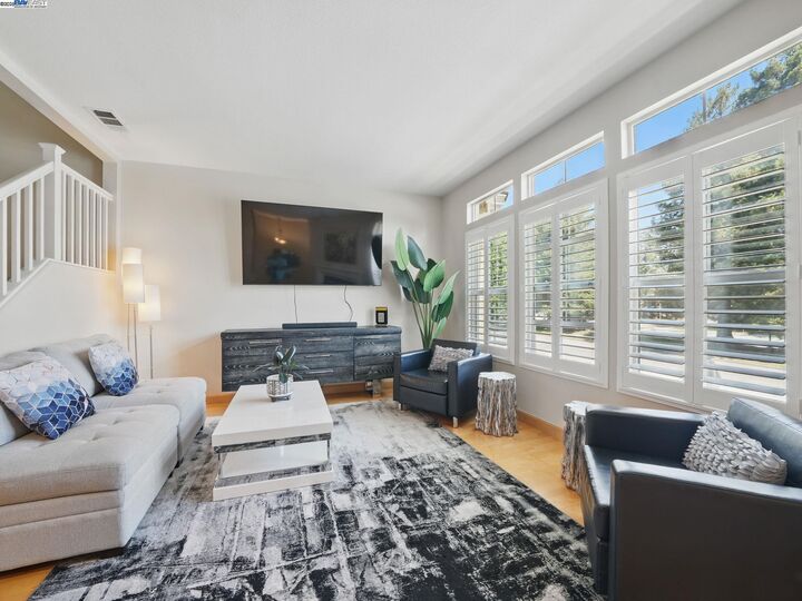 Property Photo: 3455 Gilman Cmn CA 94538