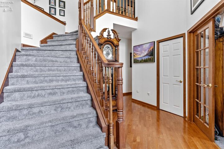 Property Photo: 4155 E Laurel Ridge Drive OH 43452