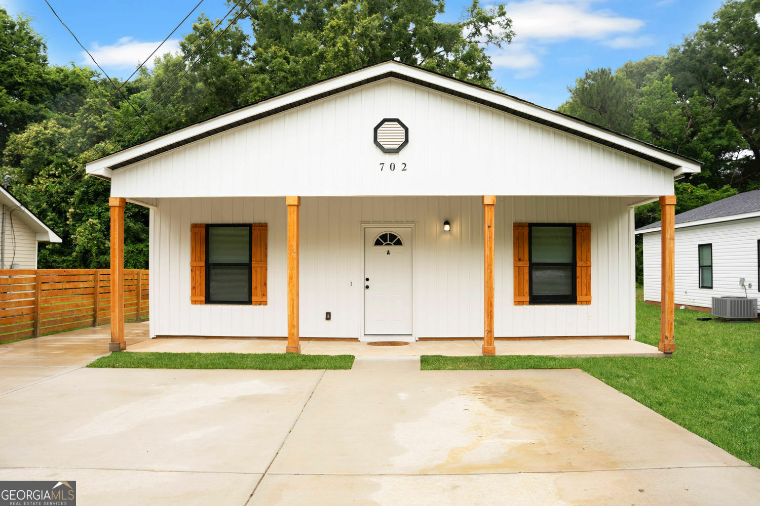 Property Photo: 702 Carmen Avenue GA 31030