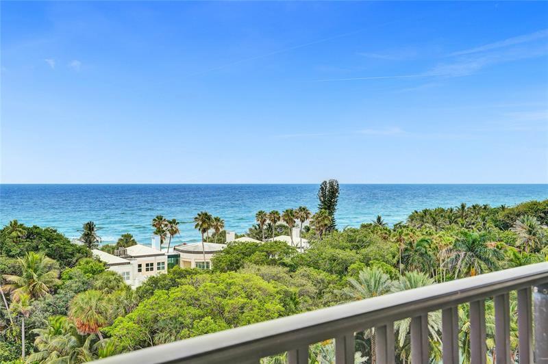 Property Photo: 1150 Hillsboro Mile 1016 FL 33062
