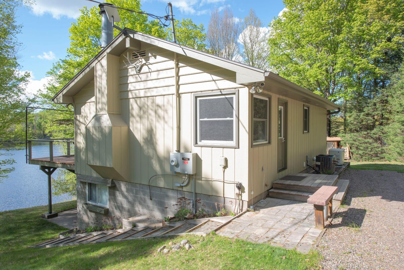 Property Photo: 10992 Cth B WI 54557