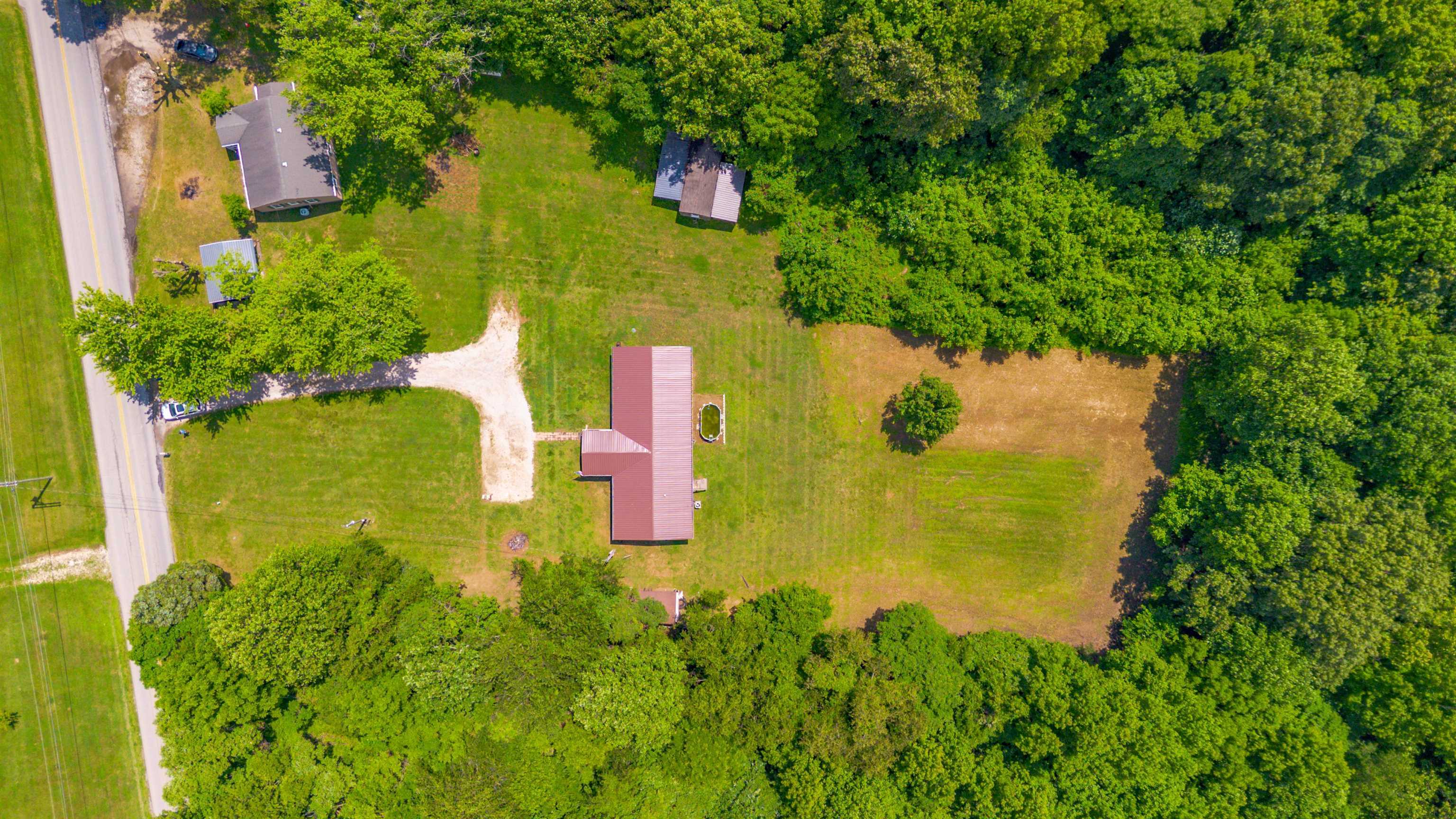 Property Photo: 1118 State Route 370 E KY 42455