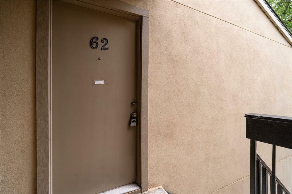Property Photo: 3300 Pebblebrook TX 77586