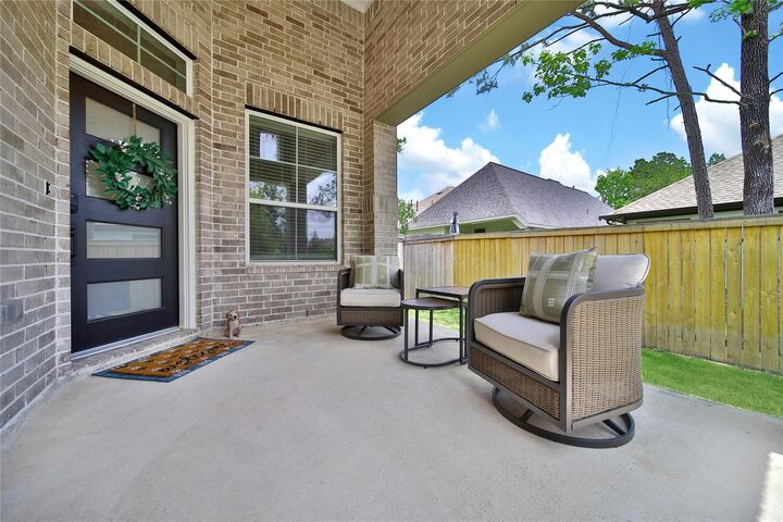 Property Photo:  296 N Cascade Heights Drive  TX 77316 