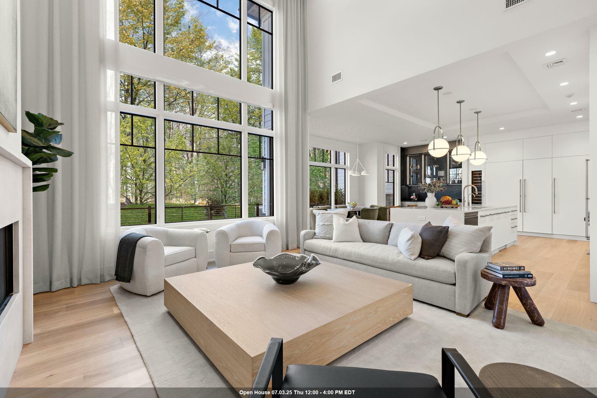 11 Stone Bridge Ct  Demarest NJ 07627 photo