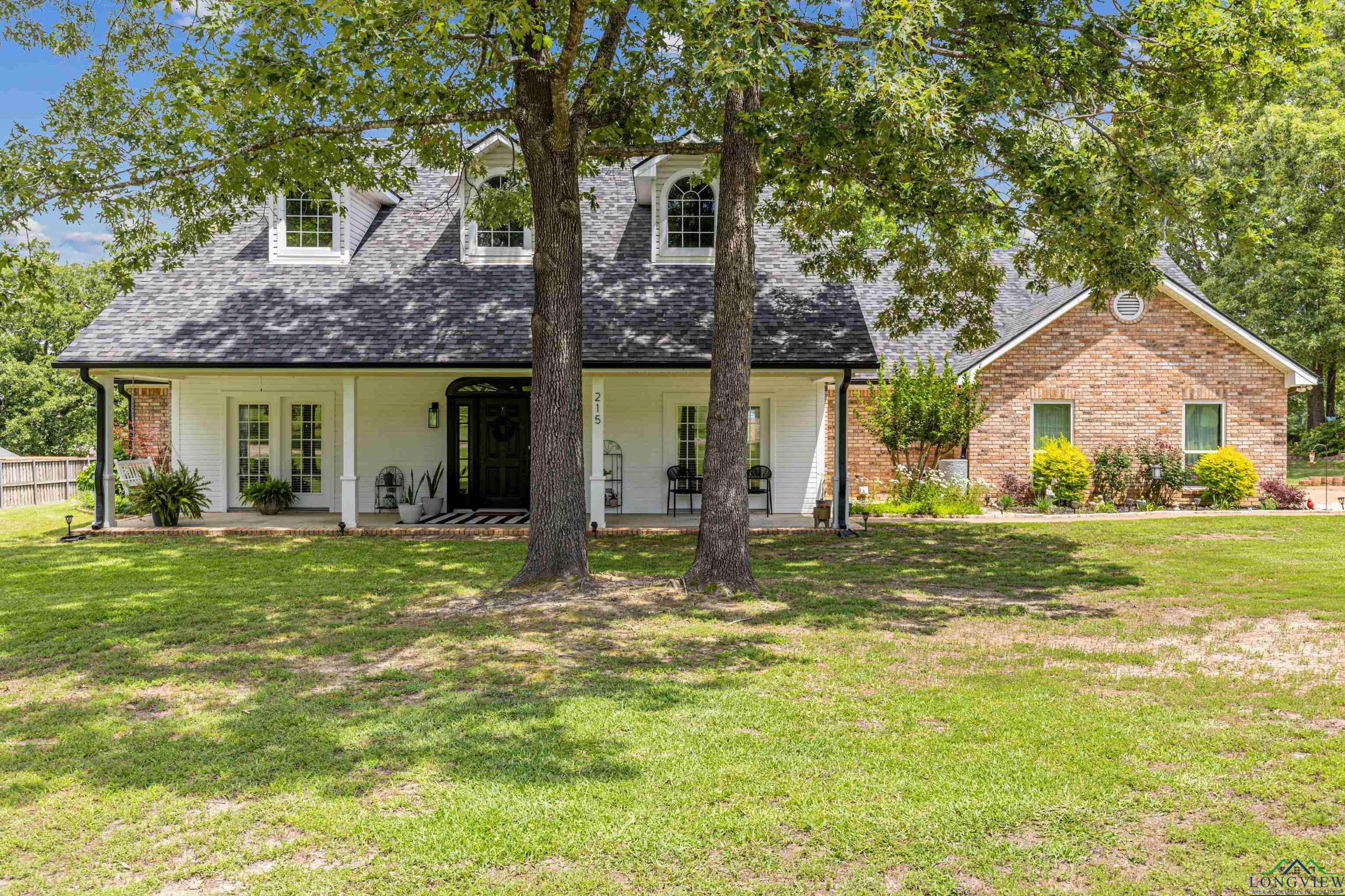 Property Photo: 215 Sugar Creek Ln TX 75605