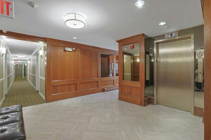 Property Photo:  500 Pondside Drive 2E  NY 10607 