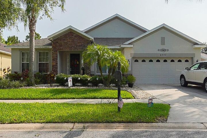 2237 Osprey Woods Circle  Orlando FL 32820 photo