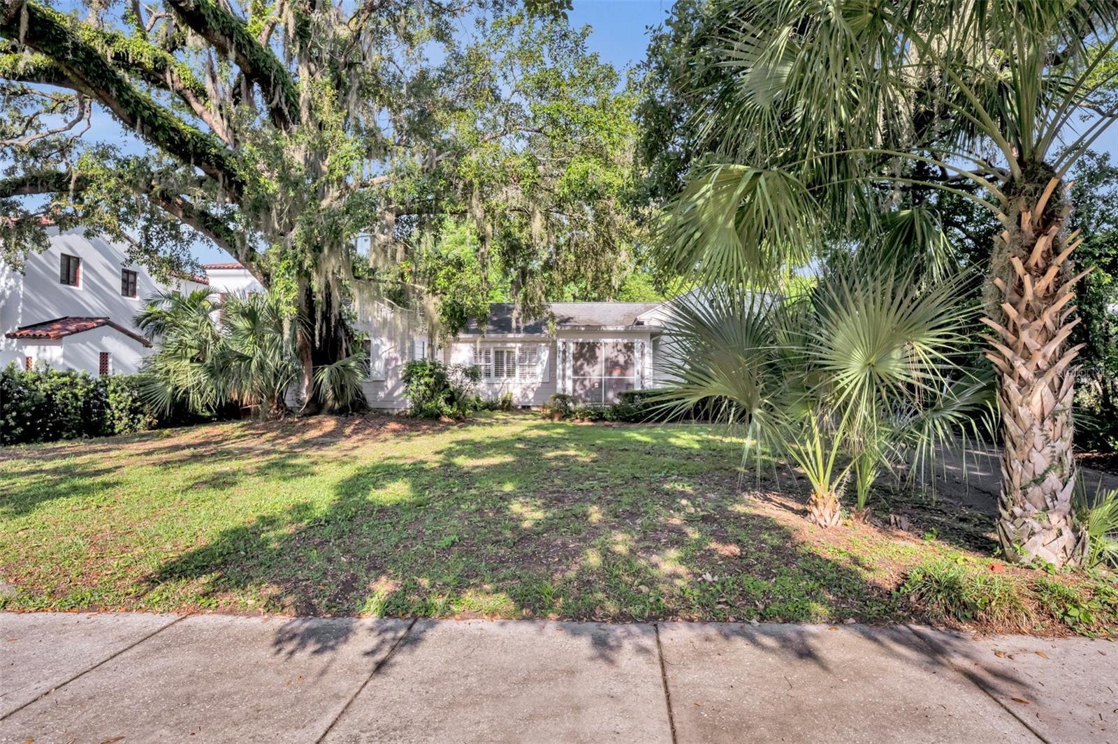 Property Photo: 171 Cortland Avenue FL 32789