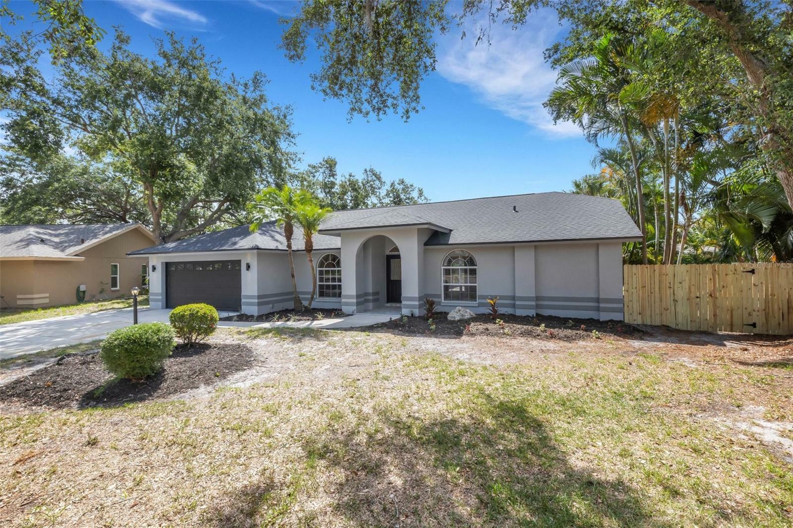 Property Photo: 4473 Diamond Circle S FL 34233