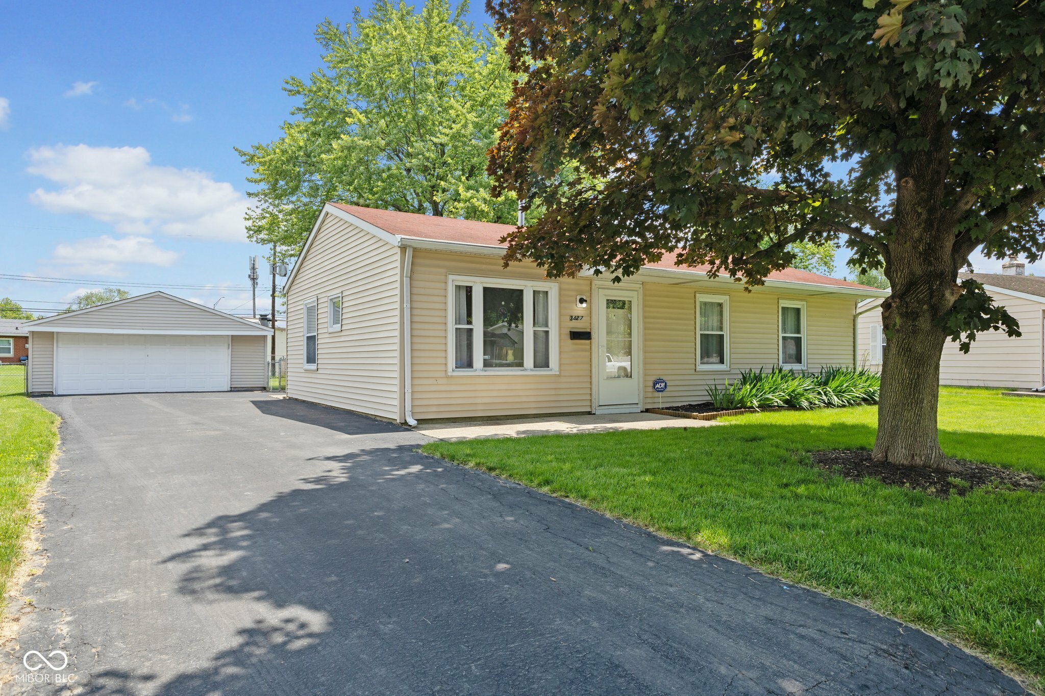 3427 Donald Avenue  Indianapolis IN 46224 photo