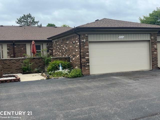 49404 Ferrisburg Court  Shelby Twp MI 48315 photo