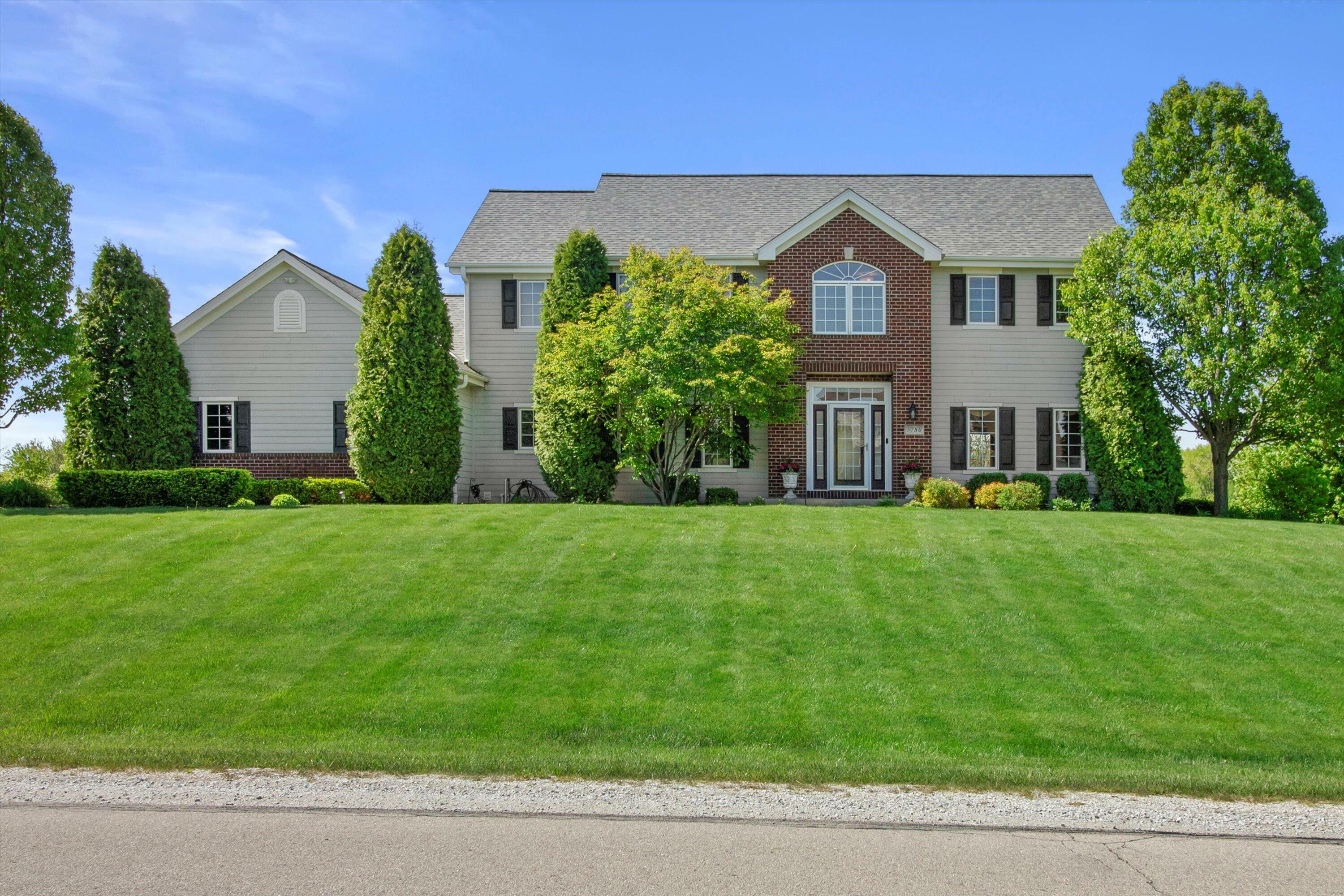5780 Stefanie Way -  Caledonia WI 53108 photo