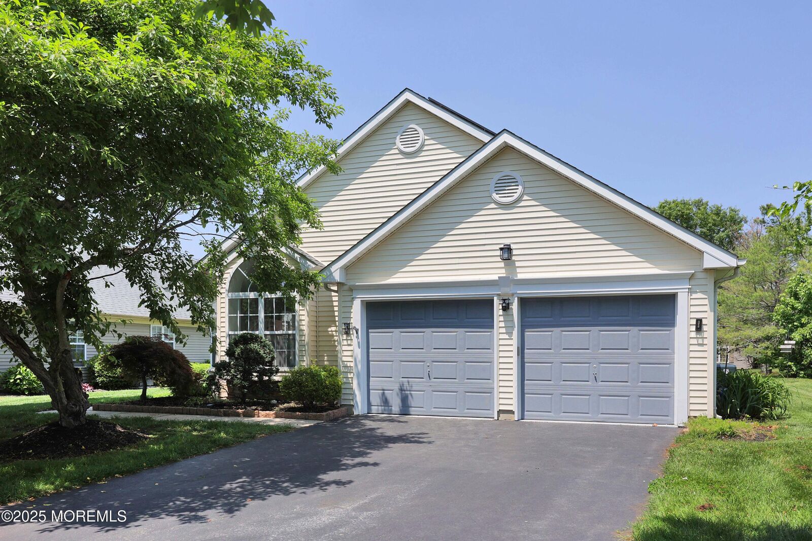 Property Photo: 2347 Greendale Court NJ 08755