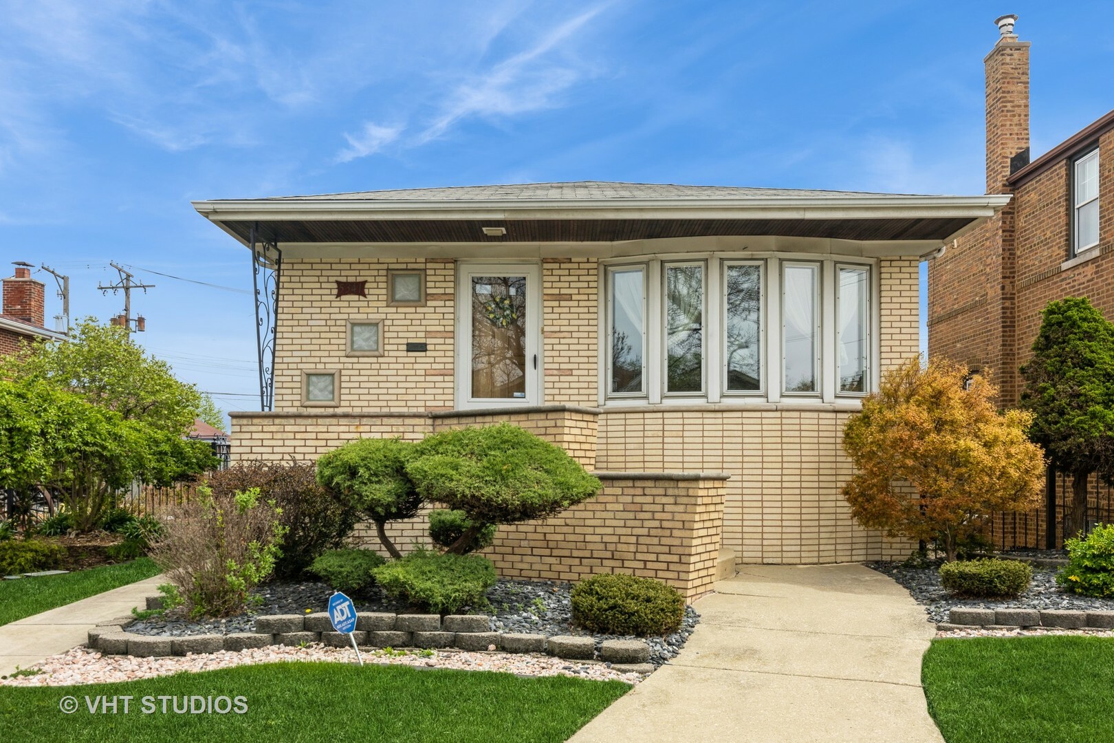 Property Photo:  5341 S Austin Avenue  IL 60638 