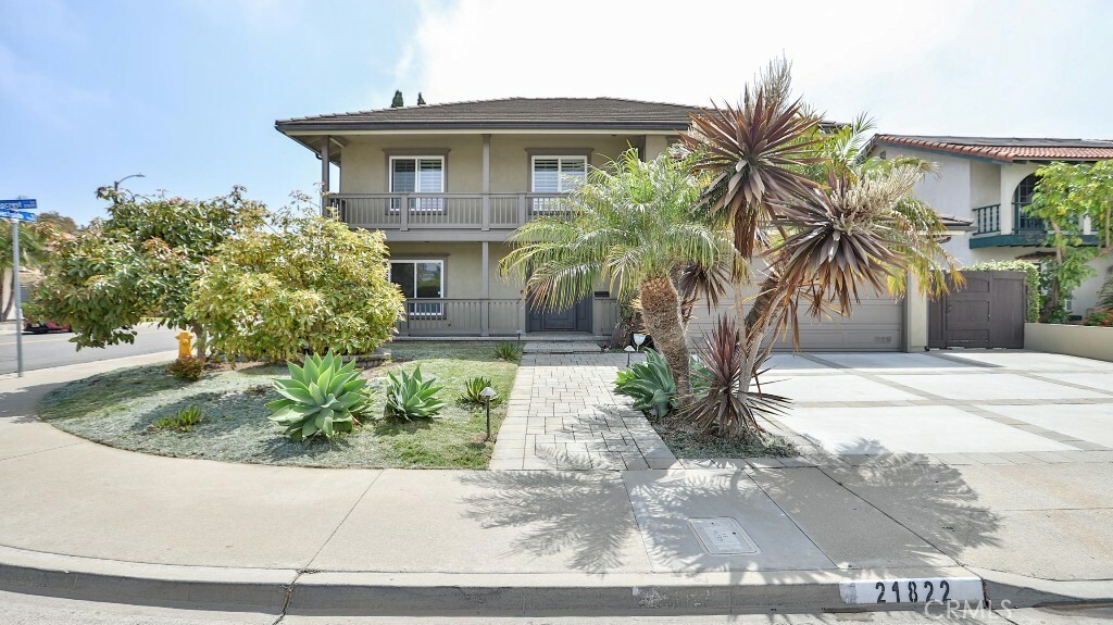 Property Photo: 21822 Seacrest Lane CA 92646