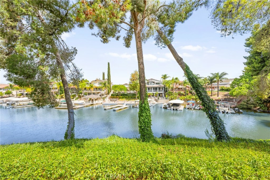 24311 Canyon Lake Drive N 12  Canyon Lake CA 92587 photo