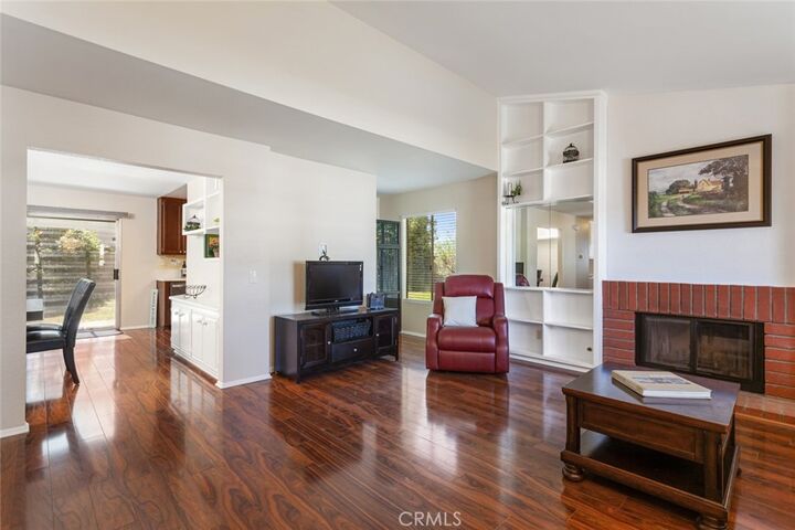Property Photo: 28015 Tupelo Ridge Drive CA 91354