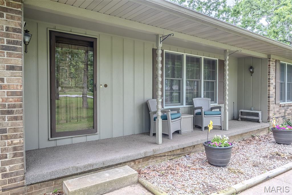 Property Photo: 20128 SW Oakwood Drive MO 65536