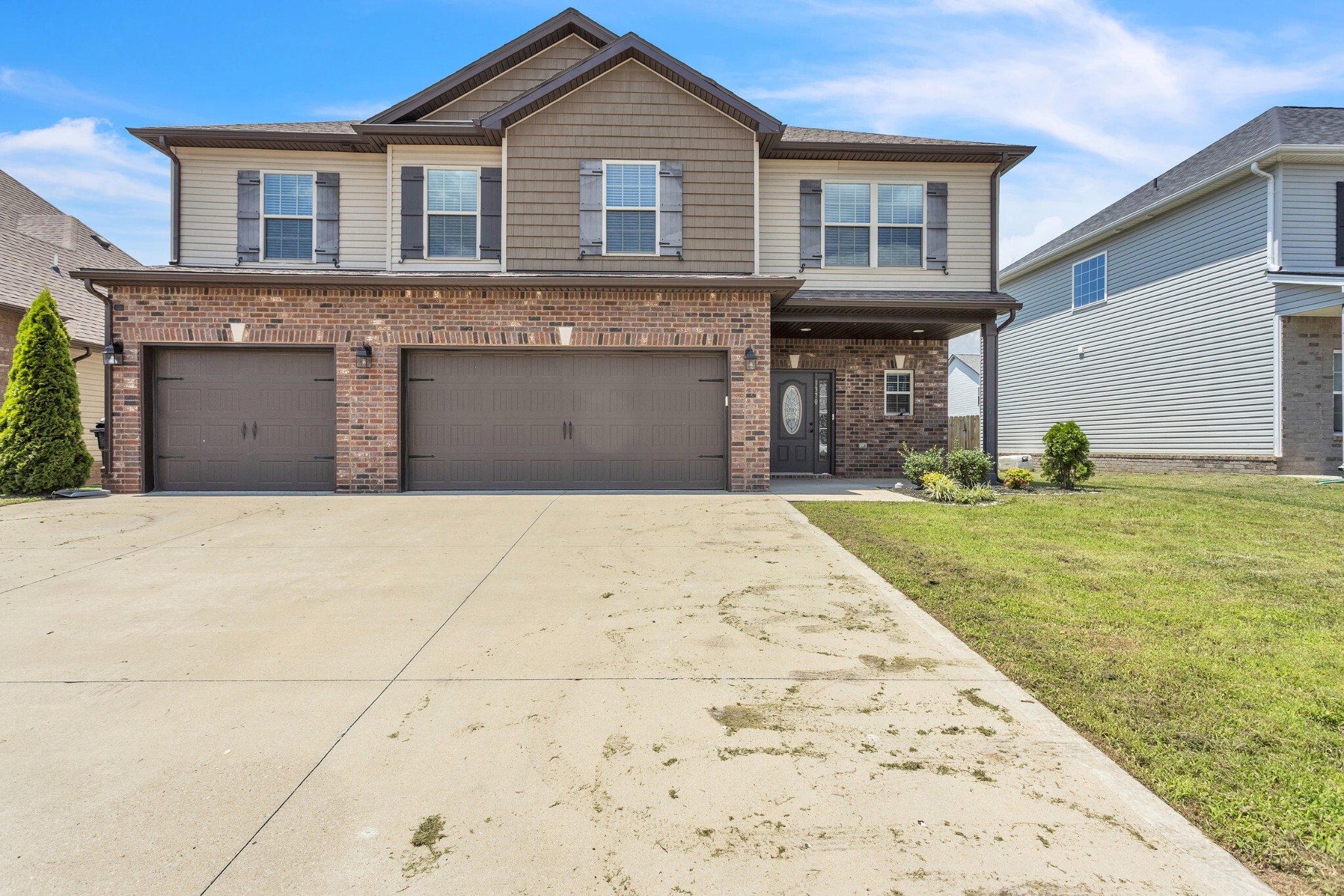 Property Photo: 1370 Millet Dr TN 37040
