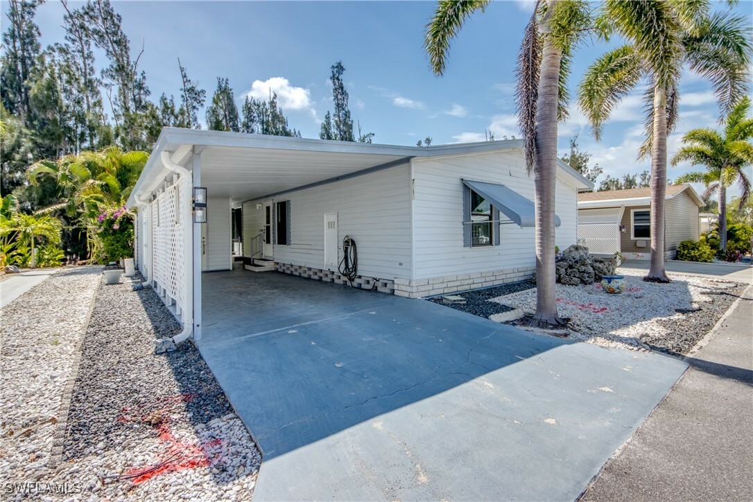 Property Photo: 7212 Drum Drive FL 33956