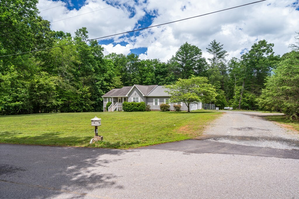 Property Photo: 501 Stiles Road GA 30541