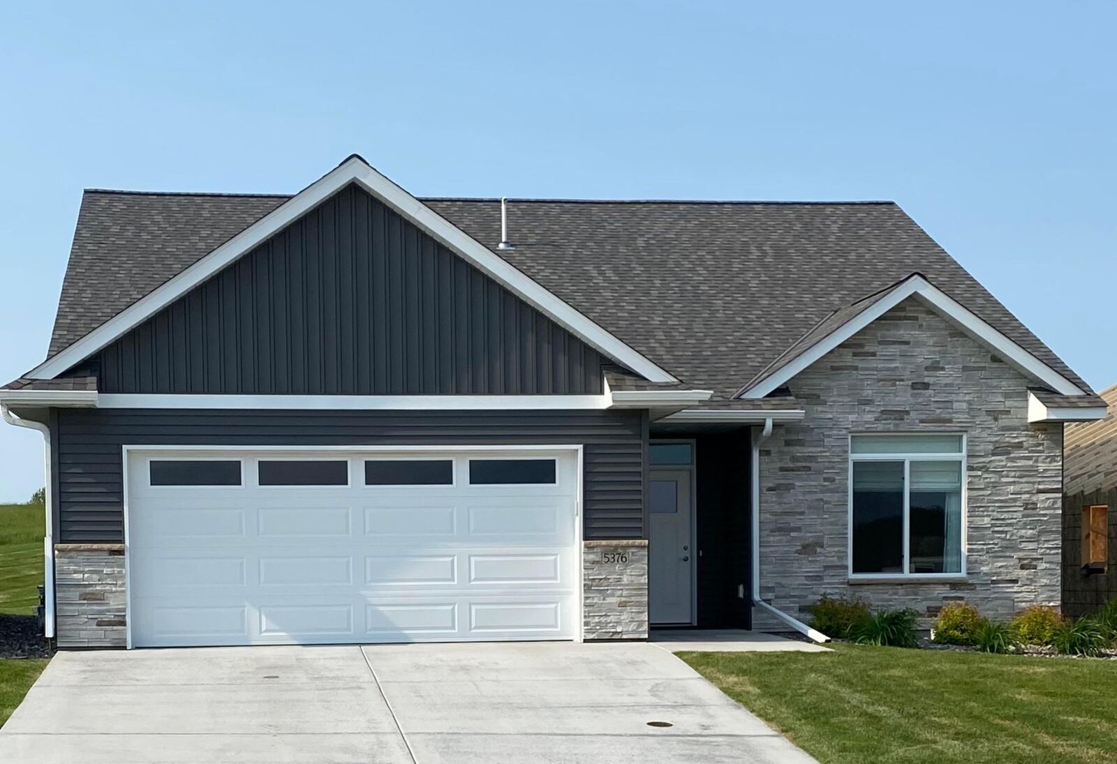 Property Photo: 5376 Tee To Green Street MN 56304