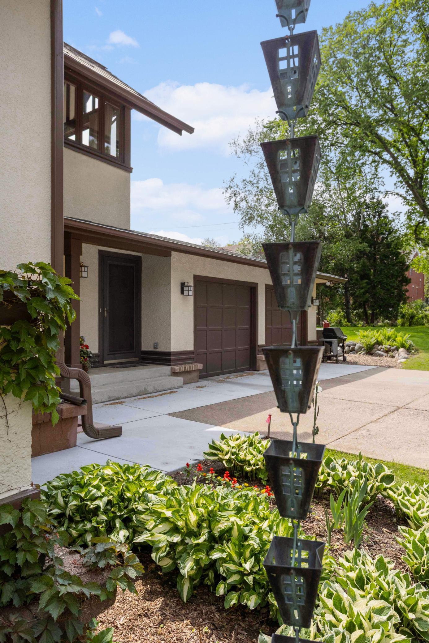 Property Photo: 2022 Summit Avenue MN 55105
