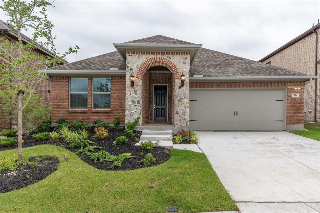 Property Photo: 1314 Elizabeth Street TX 75409