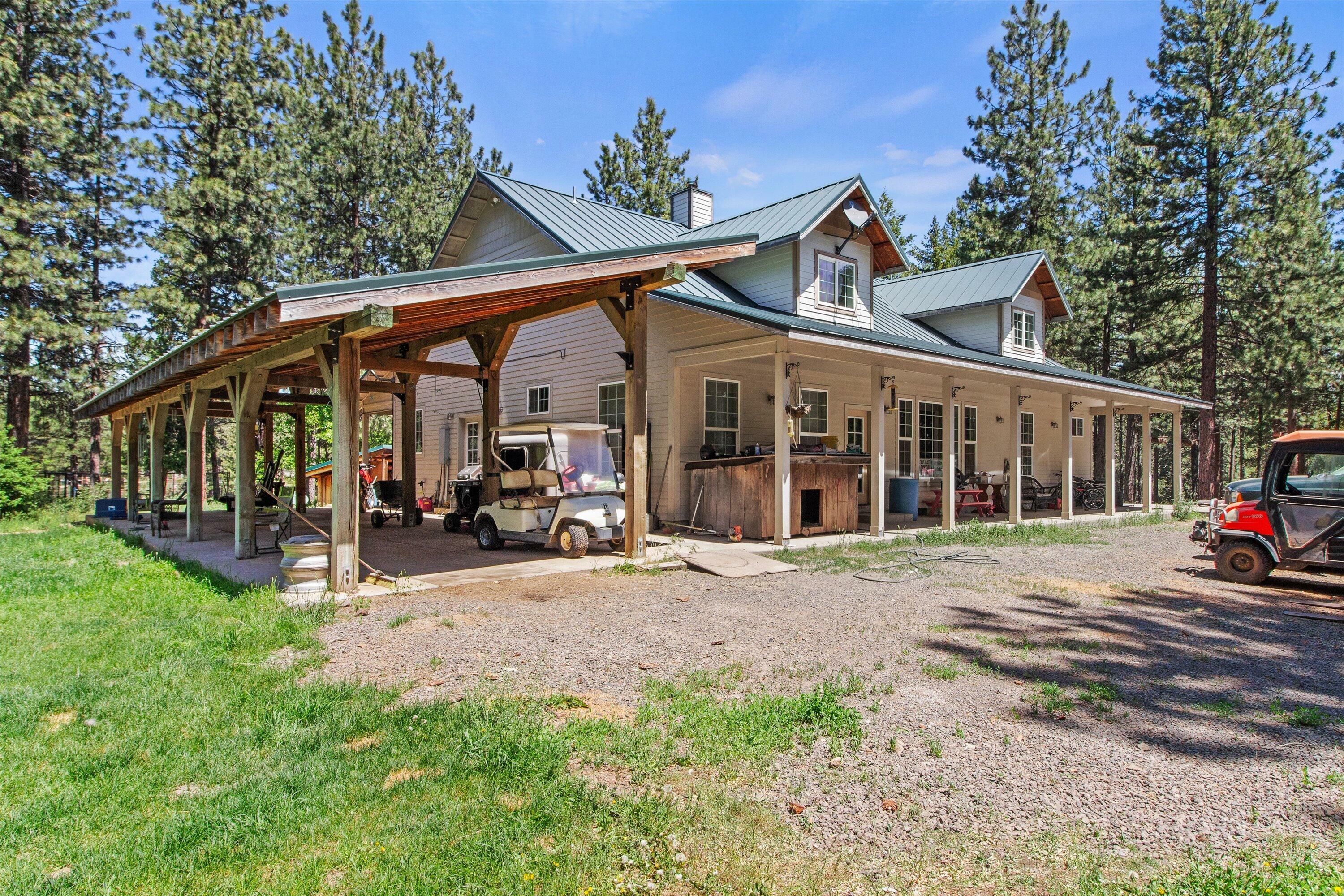 Property Photo: 15922 Greensprings Highway OR 97520