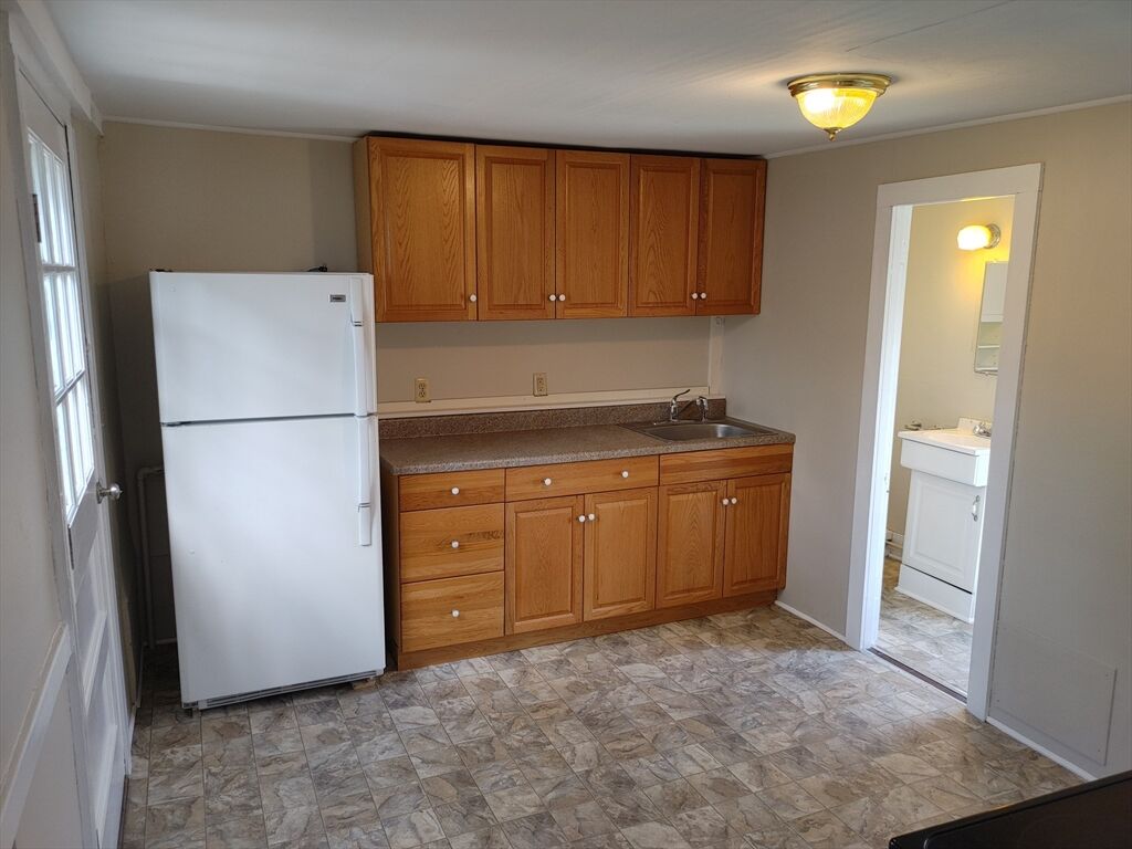 Property Photo: 59 River Rd B MA 01749