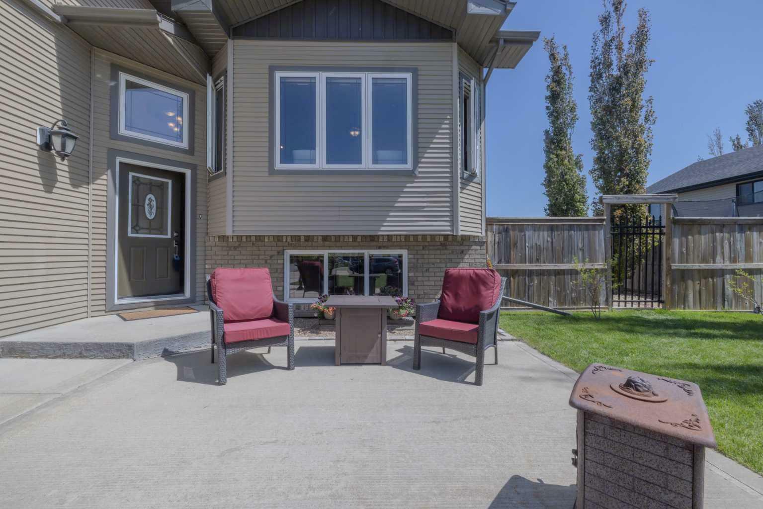 Property Photo:  4305 45 Street  AB T4L 1T9 